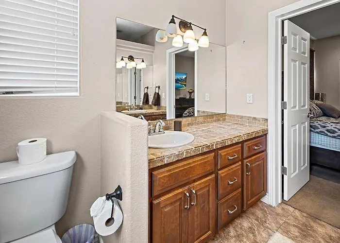 Dock And Chill At Riverfront On Colorado River Villa Parker